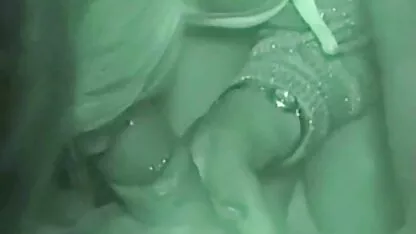 Cô gái to lớn phim sec nguoi va ngua