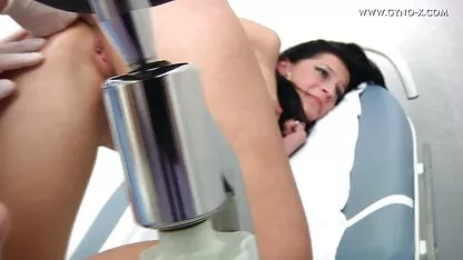 Slavon tách ra con gái yêu phimseccho quý của mình và kết thúc miệng