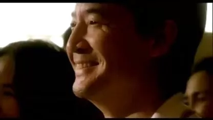 Một người đàn ông đã được đặt trên một dương vật, bởi một cô sec thu du nguoi gái