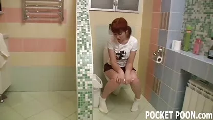 Cô gái trong phim sec cho nguoi tắm